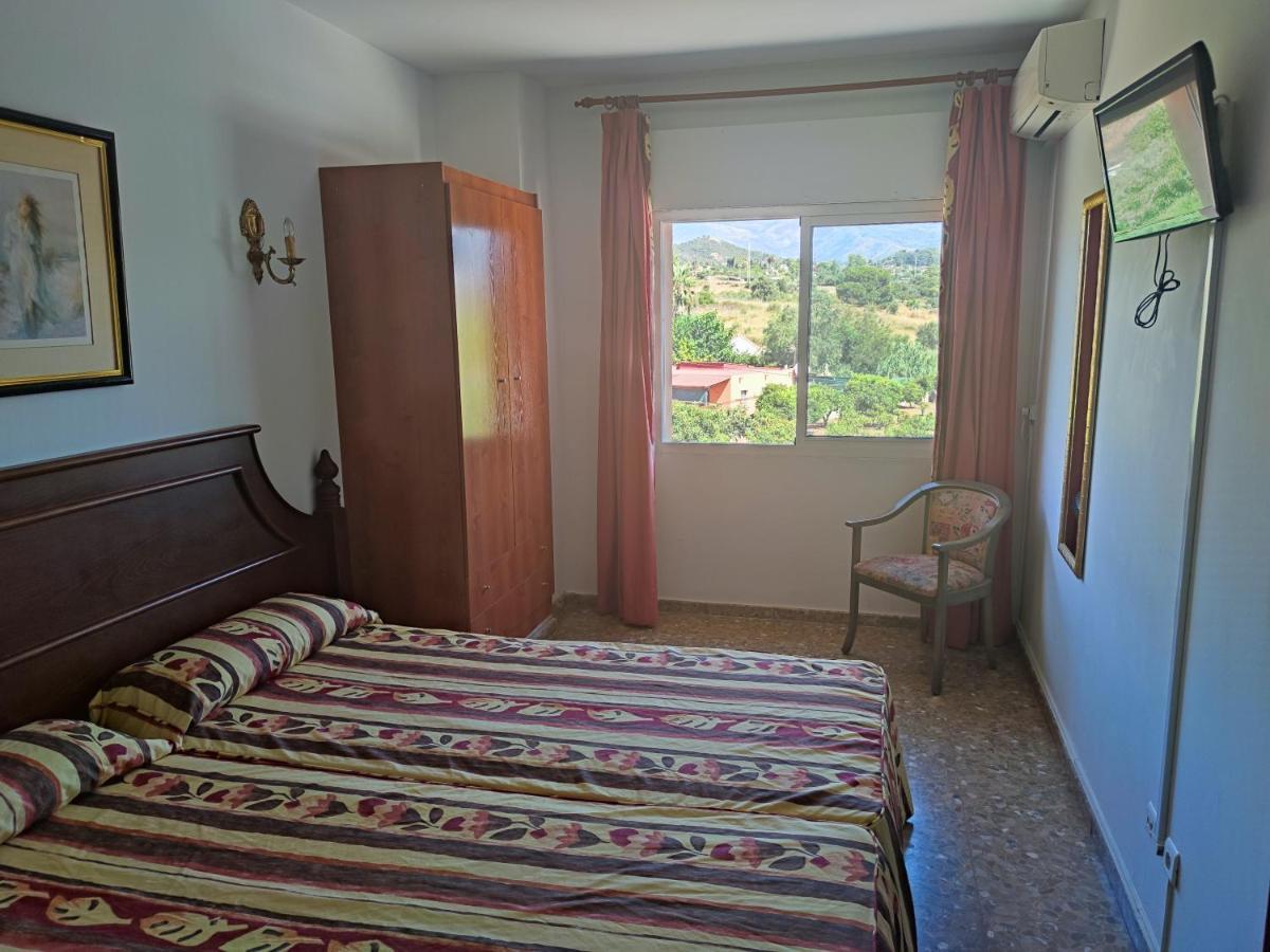 Guest house Hostal Europa 2*